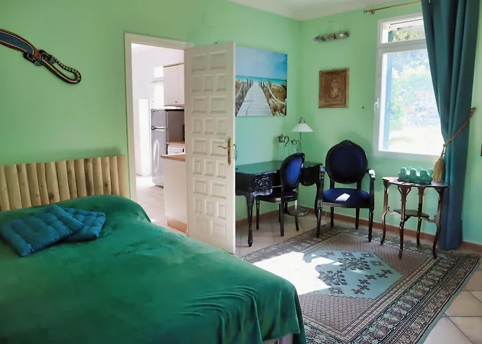 Casa Castillo Villa *