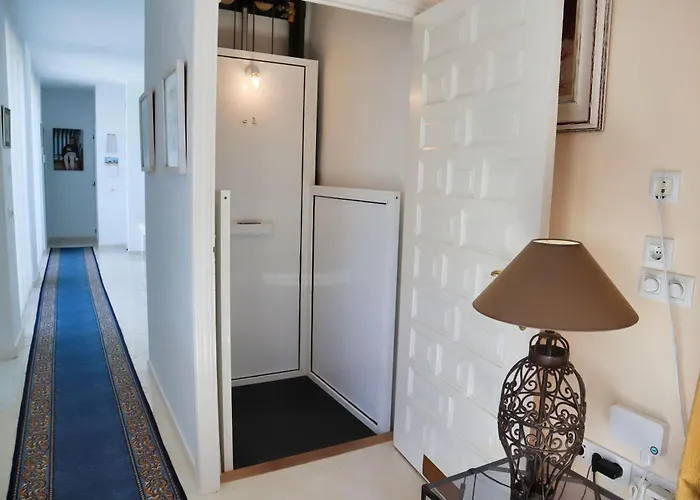 Casa Castillo Villa *